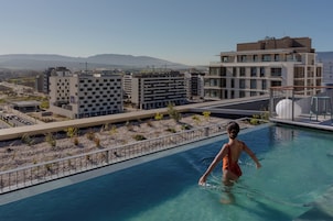 Piscina externa sazonal