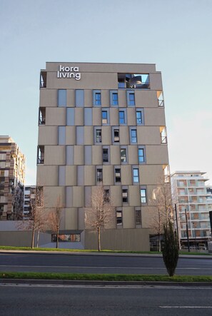 Front of property - KORA KILIKI (Pamplona)