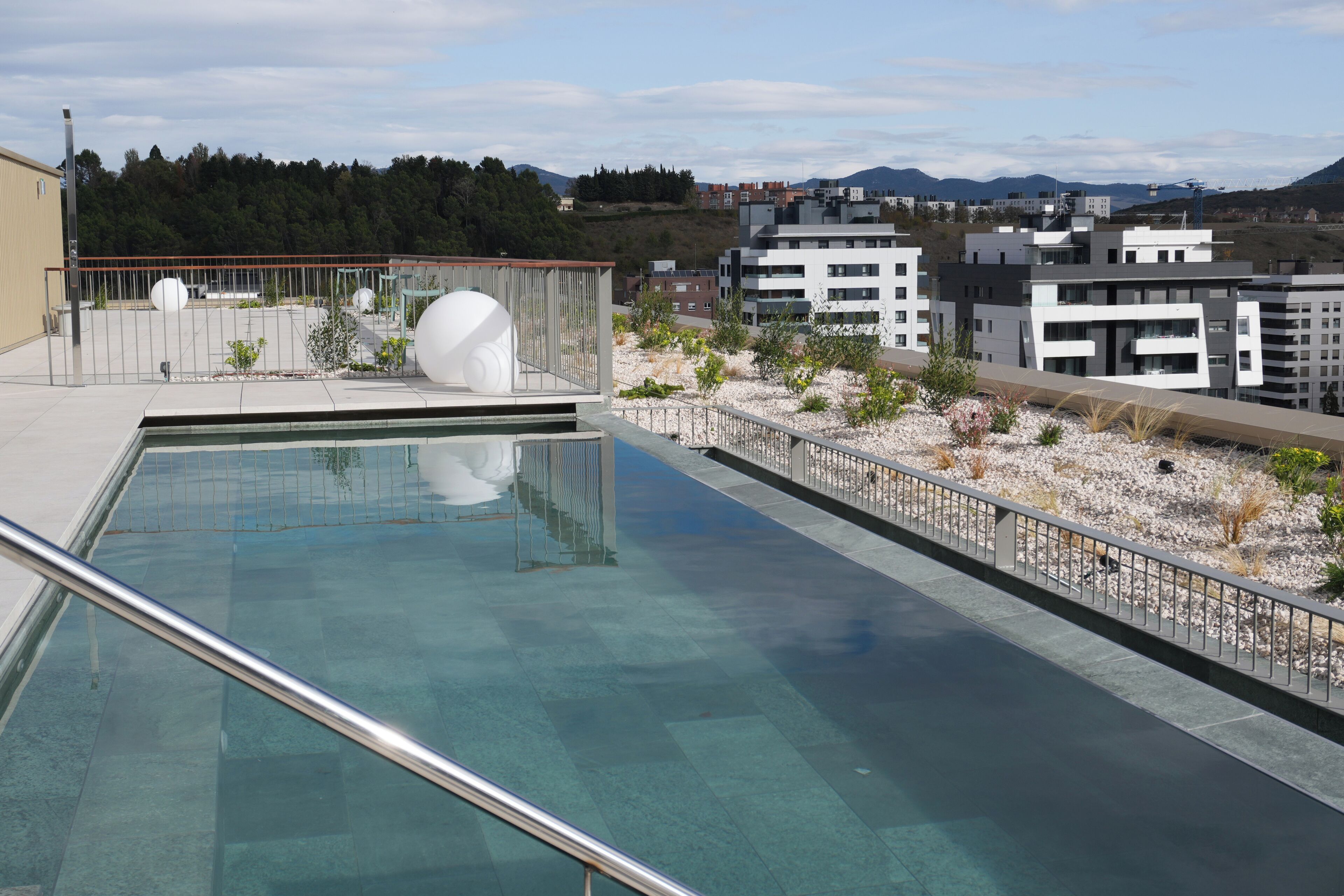 Piscina externa sazonal