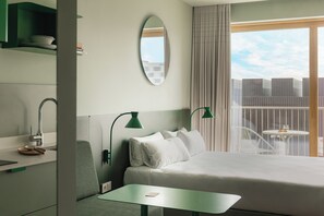 Comfort Studio, Balcony, City View - KORA KILIKI (Pamplona)