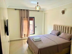 2 bedrooms, iron/ironing board, free WiFi, bed sheets