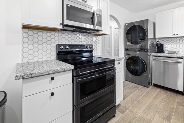 Fridge, microwave, oven, stovetop - Work Hard, Rest Easy Oasis! 3BR, Central Air, Pet Friendly, Easy Commute (Lake Charles)