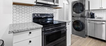 Work Hard, Rest Easy Oasis! 3BR, Central Air, Pet Friendly, Easy Commute