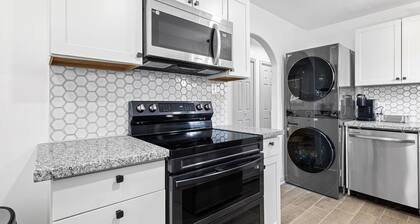 Work Hard, Rest Easy Oasis! 3BR, Central Air, Pet Friendly, Easy Commute
