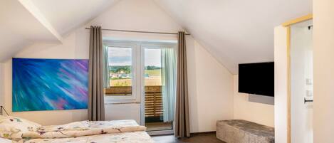 2 bedrooms, WiFi, bed sheets