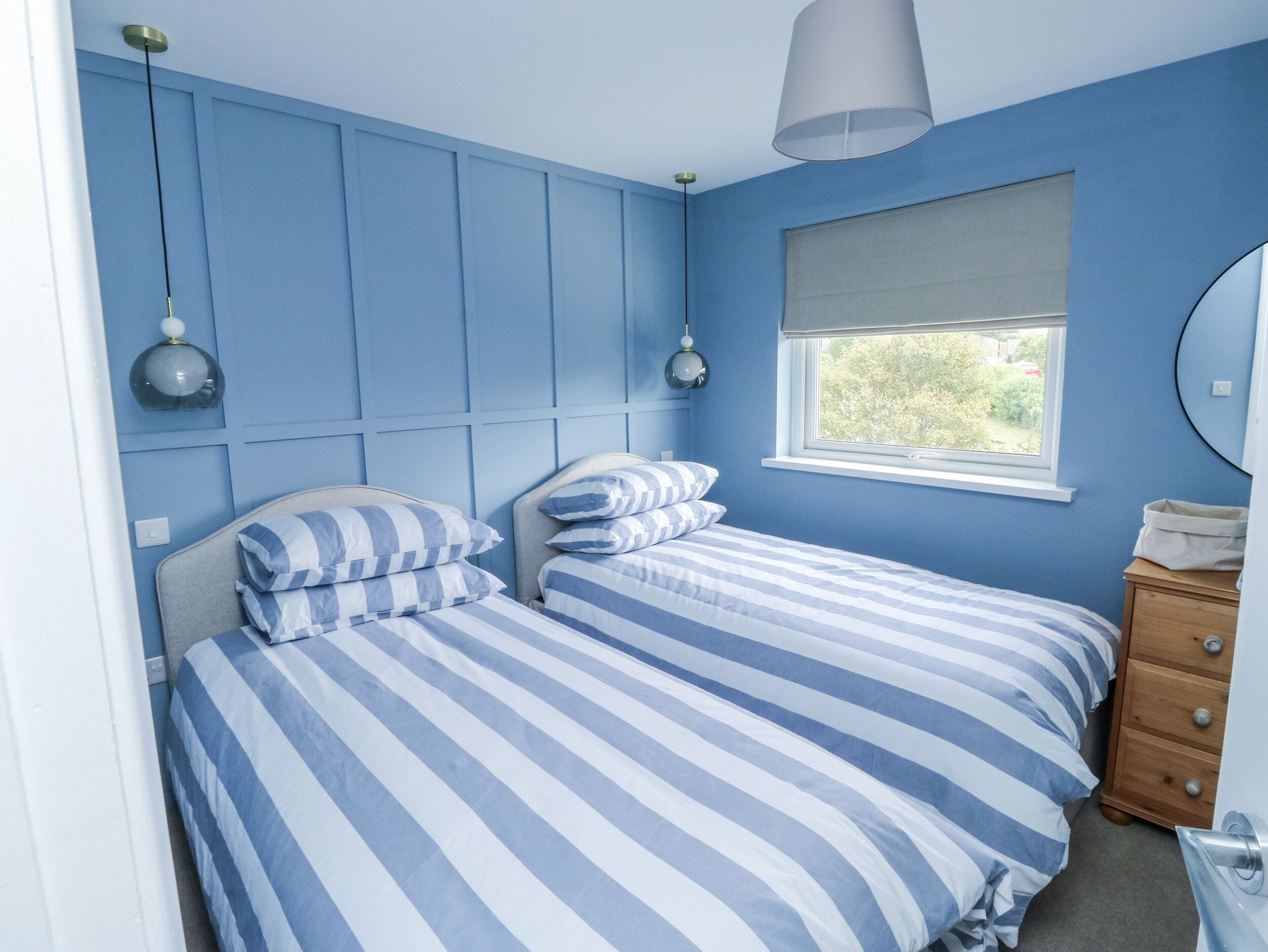 3 bedrooms, individually decorated, individually furnished, free WiFi