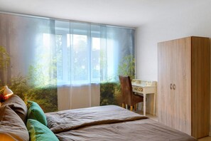 4 Schlafzimmer, Bügeleisen/Bügelbrett, WLAN, Bettwäsche