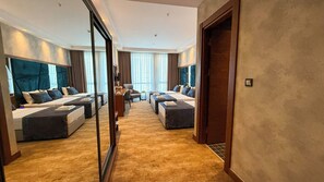 In-room safe, desk, laptop workspace, blackout drapes