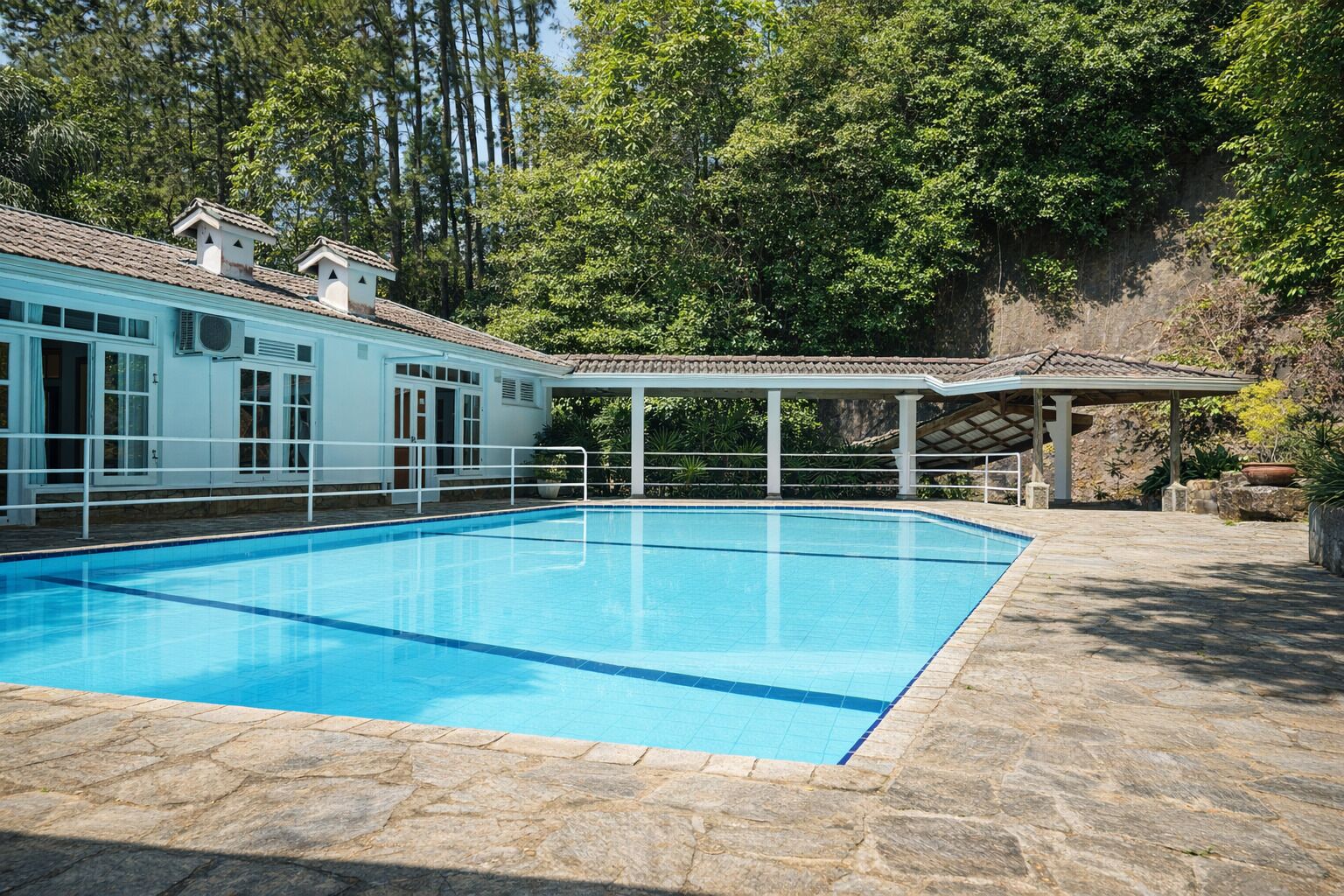 10 piscinas al aire libre