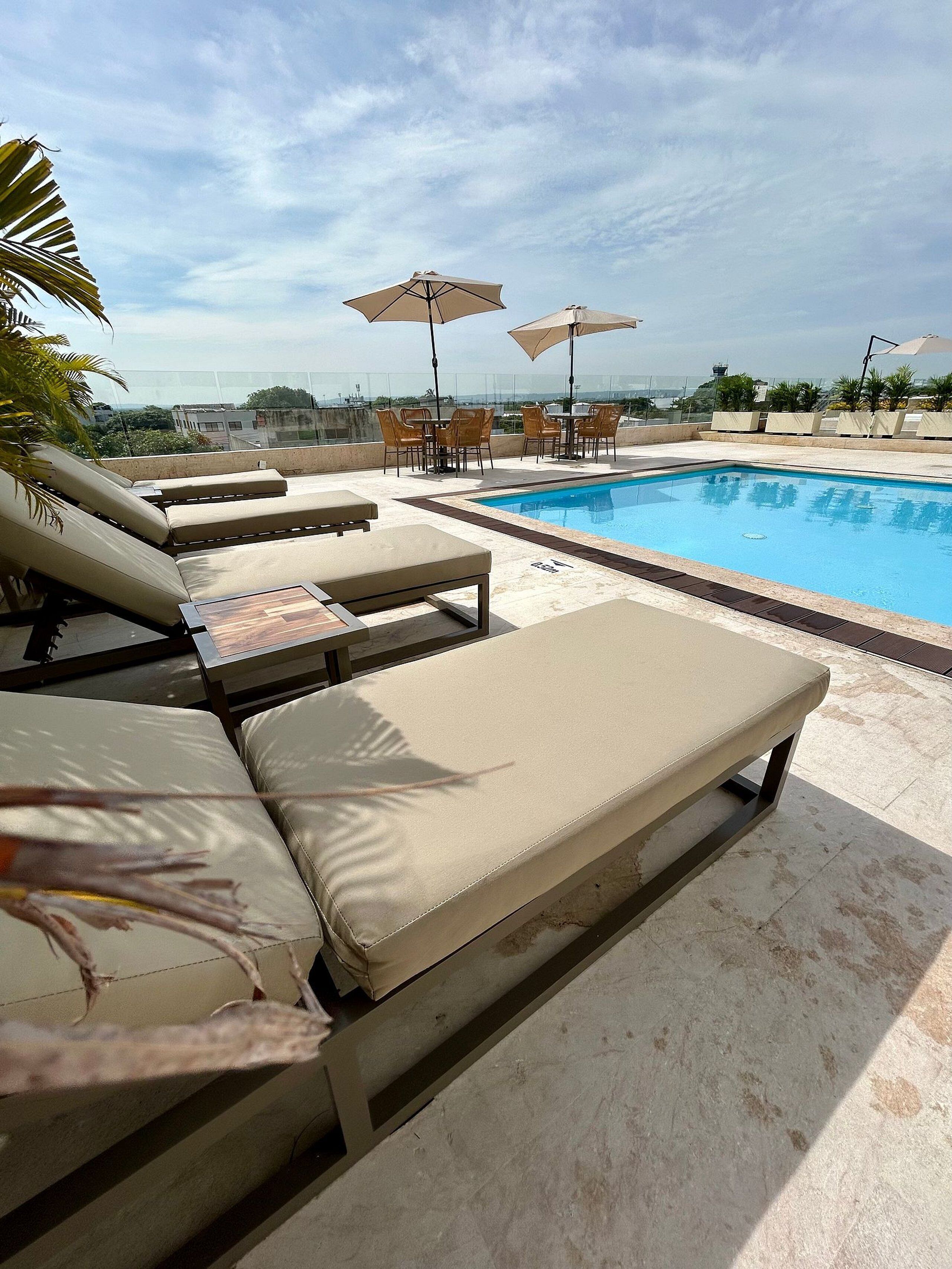 Apartment | Pool | Outdoor pool