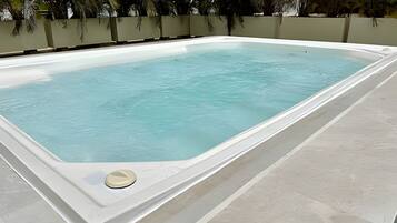 Apartament | Piscina | Piscina a l'aire lliure