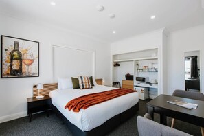 1 habitación, wifi y ropa de cama 