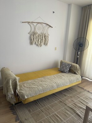 1 bedroom, iron/ironing board, WiFi, bed sheets - Facing marassi (Marsa Matrouh Governorate)