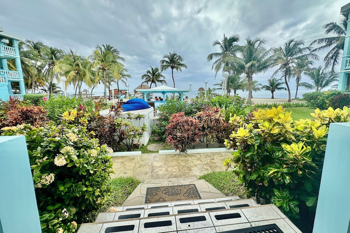 Comfort Condo, Beach View | View from room