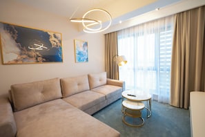 Deluxe Suite | Bathroom