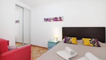 1 多间卧室、熨斗/熨衣板、WiFi、床单