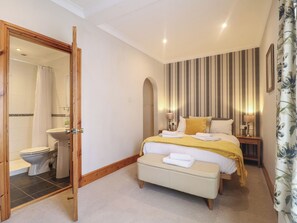 12 bedrooms, individually decorated, individually furnished, free WiFi - Hambleton House (Derby)