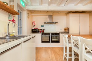 غسالة أطباق، مستلزمات طهي/أطباق/أوعية