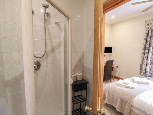 12 bedrooms, individually decorated, individually furnished, free WiFi
