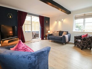 Cottage | Living area - Hambleton House (Derby)