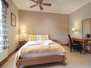 12 ห้องนอน, ห้องพักตกแต่งอย่างมีเอกลักษณ์, ตกแต่งพิเศษโดยเฉพาะ