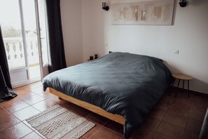 4 Schlafzimmer, Bügeleisen/Bügelbrett, WLAN, Bettwäsche
