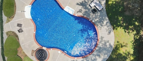 Piscine extérieure