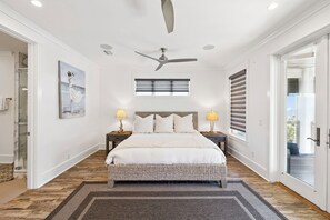 6 bedrooms, iron/ironing board, travel crib, internet