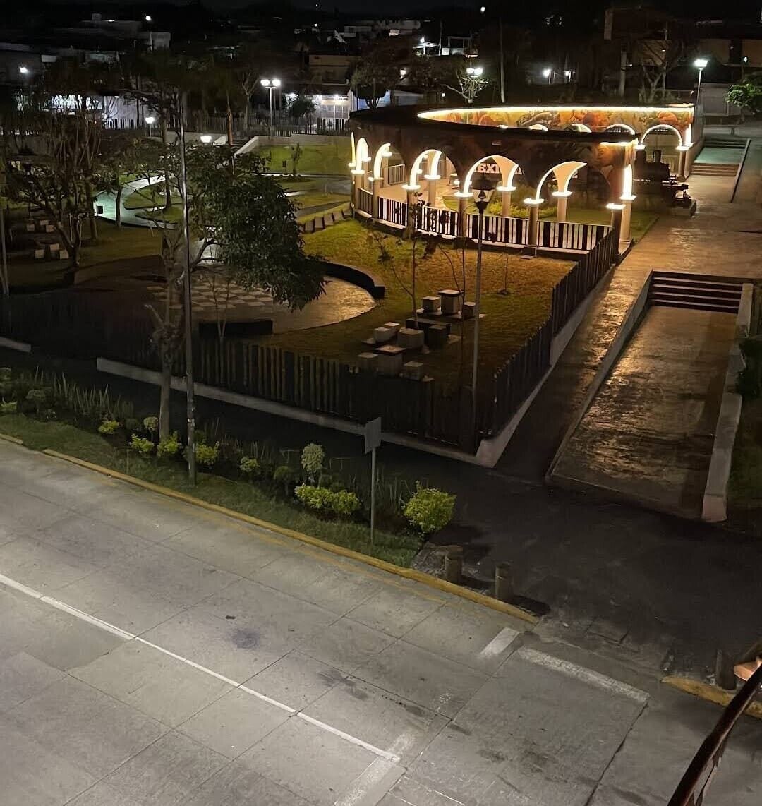 經典客房 | 熨斗/熨衣板、免費無線上網