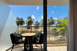 Triple Room | Interior