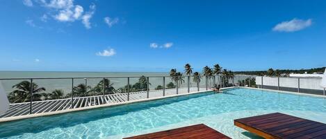 Tripla Basic | Piscina | Piscina all'aperto