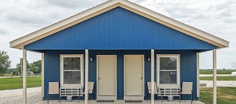 Freestanding 2 Bedroom Cabin