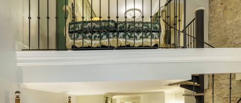 Coffres-forts dans les chambres, rideaux occultants, Wi-Fi gratuit