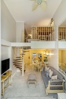 Suite Duplex, Balcony, City View