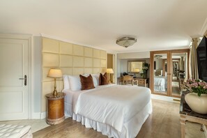 Comfort Room, Balcony, Courtyard View | In-room safe, blackout curtains, free WiFi - Hotel Bardot Boutique (Panama City)