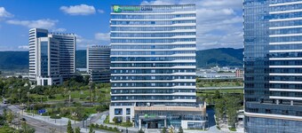 Holiday Inn Express Chongqing Liangjiang Yufu by IHG