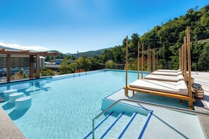 Alberca al aire libre 