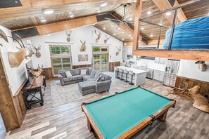 Living area - Waterfront @ PK - Sleeps 12! (Graford)