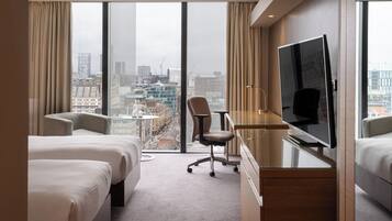 Classic-Zimmer, 2 Einzelbetten, Stadtblick | Zimmersafe, Verdunkelungsvorhänge, Bügeleisen/Bügelbrett