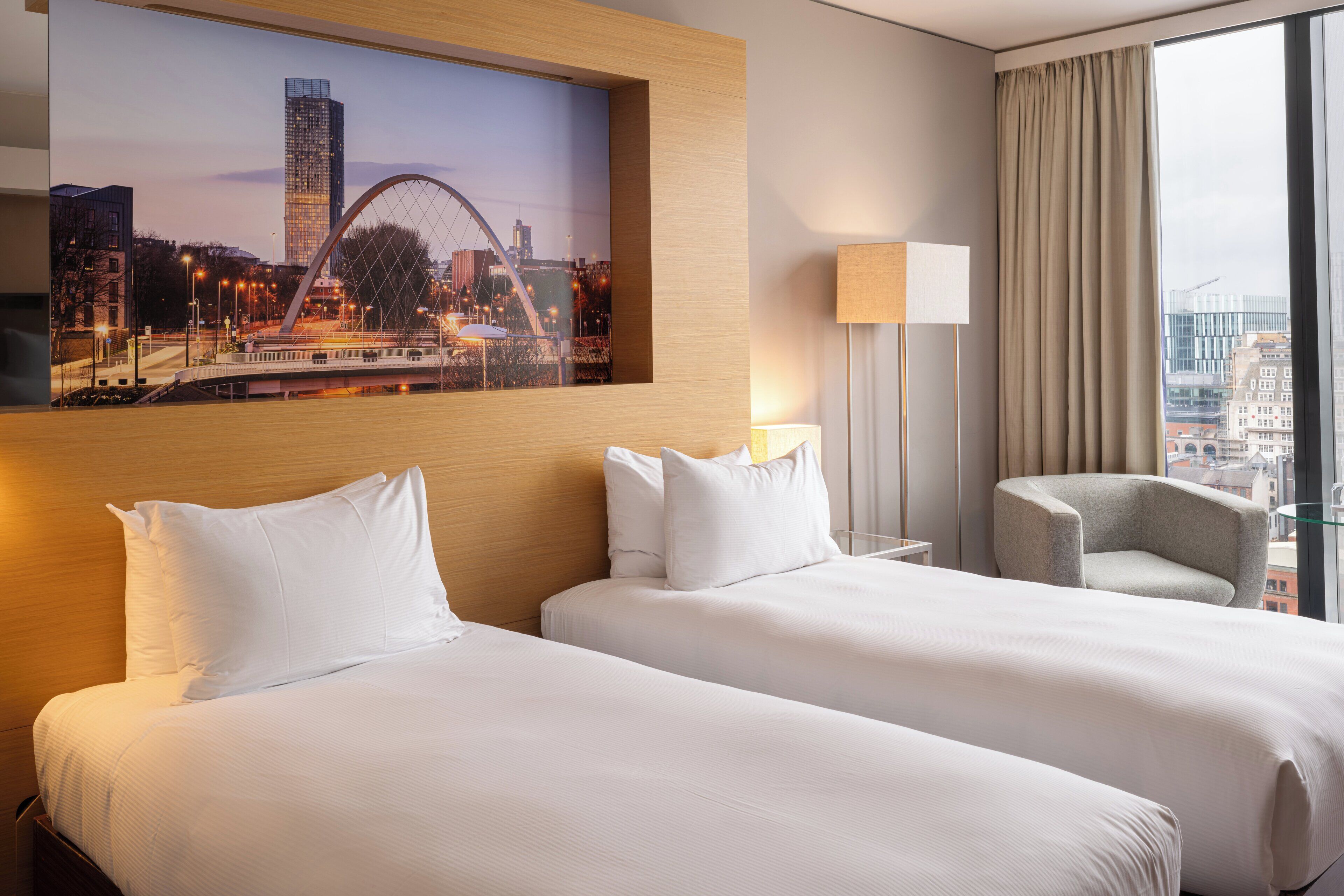 Classic Room, 2 Twin Beds | Premium bedding, in-room safe, desk, blackout drapes