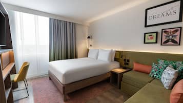 Televisión de pantalla plana de 55 pulgadas con canales por satélite