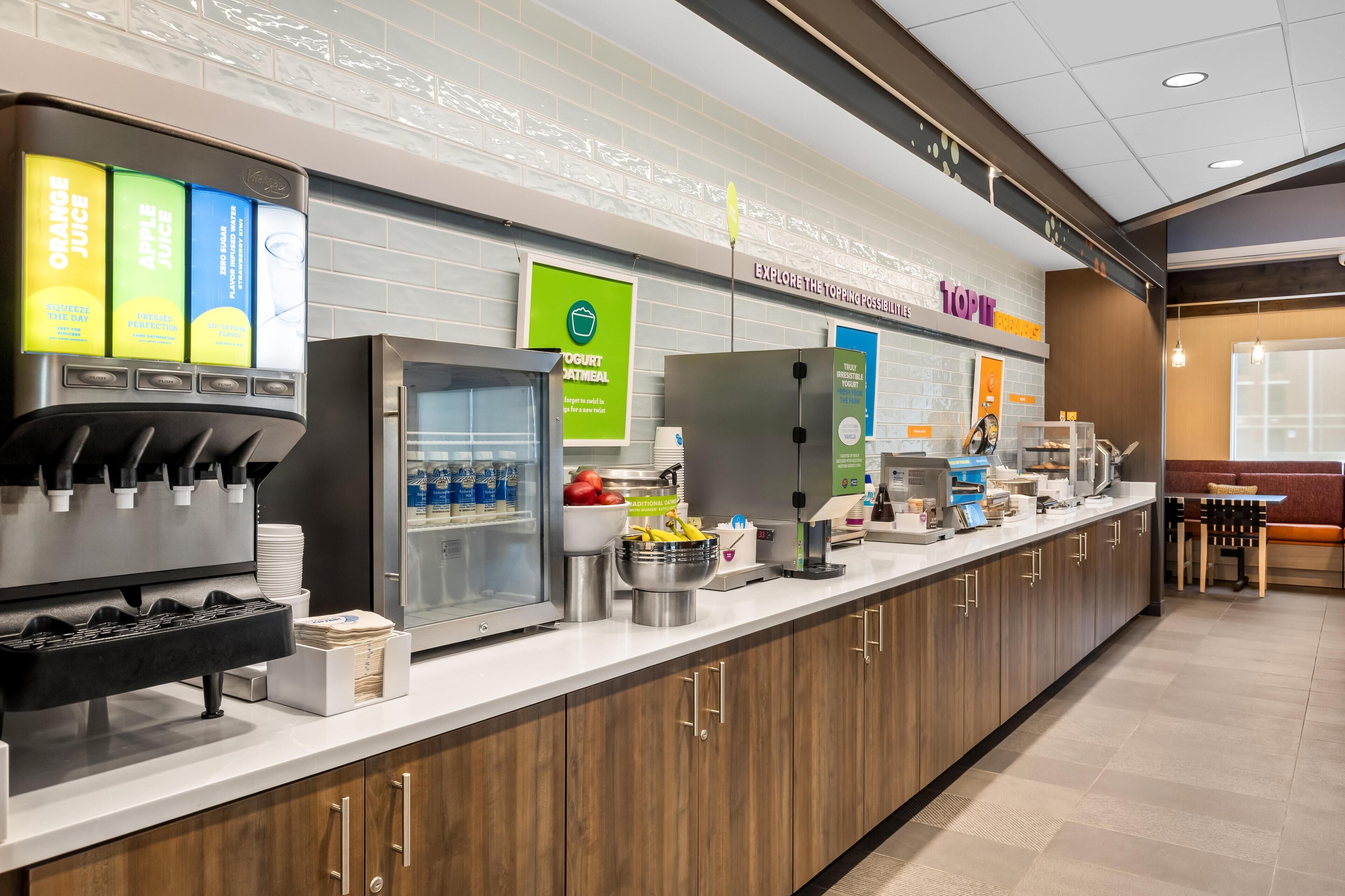 Free daily buffet breakfast