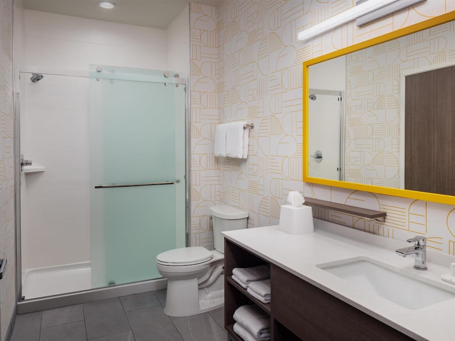 Ducha del cuarto de baño