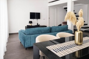 Apartment, 2 Bedrooms, Balcony, City View | Living area | Flat-screen TV - Maison Michela Sorrento (Sorrento)