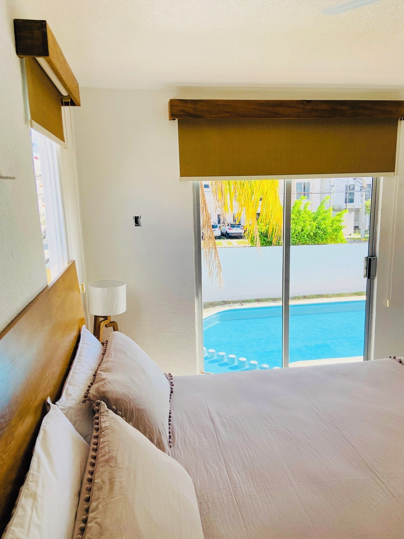 2 slaapkamers, een strijkplank/strijkijzer, gratis wifi, beddengoed