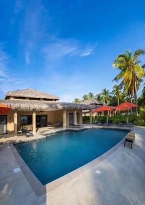 Front of property - Alma Villa (Nosy Be)