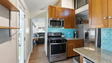 Microwave, oven, stovetop, dishwasher