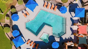 Indoor pool, outdoor pool