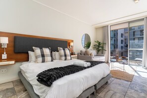 1 bedroom, in-room safe, iron/ironing board, WiFi