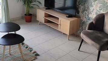 TV